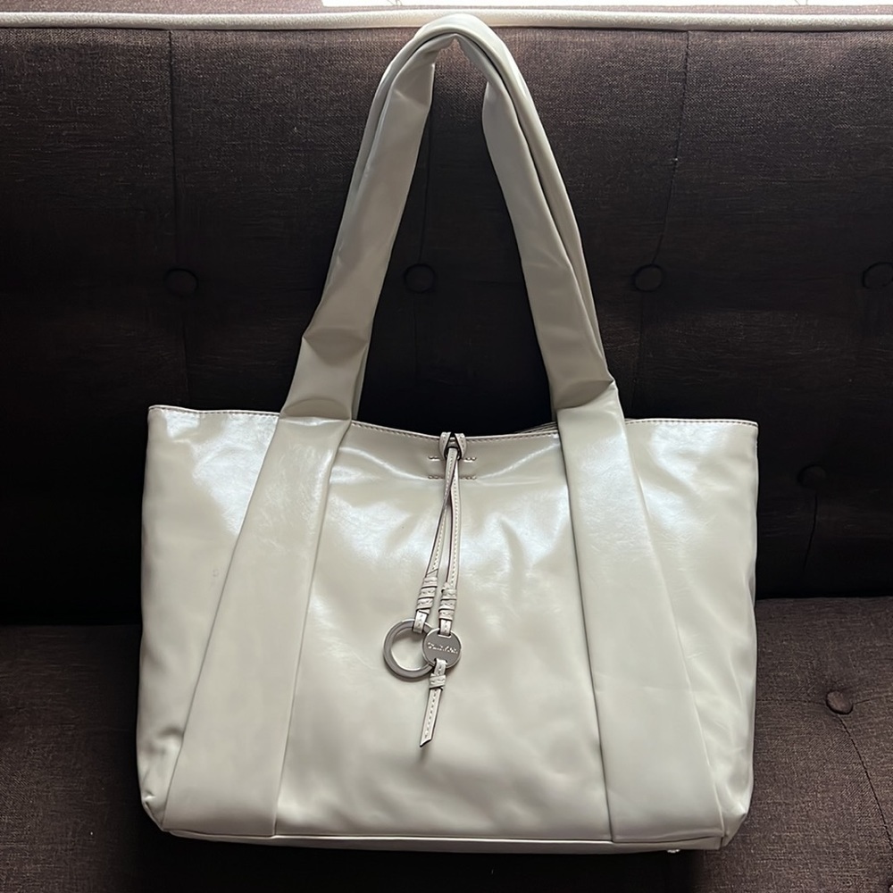 CALVIN Klein Hana Novelty Tote Bag - Picture 5 of 8